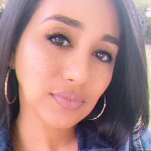 Meet your Posher, Clara cepeda